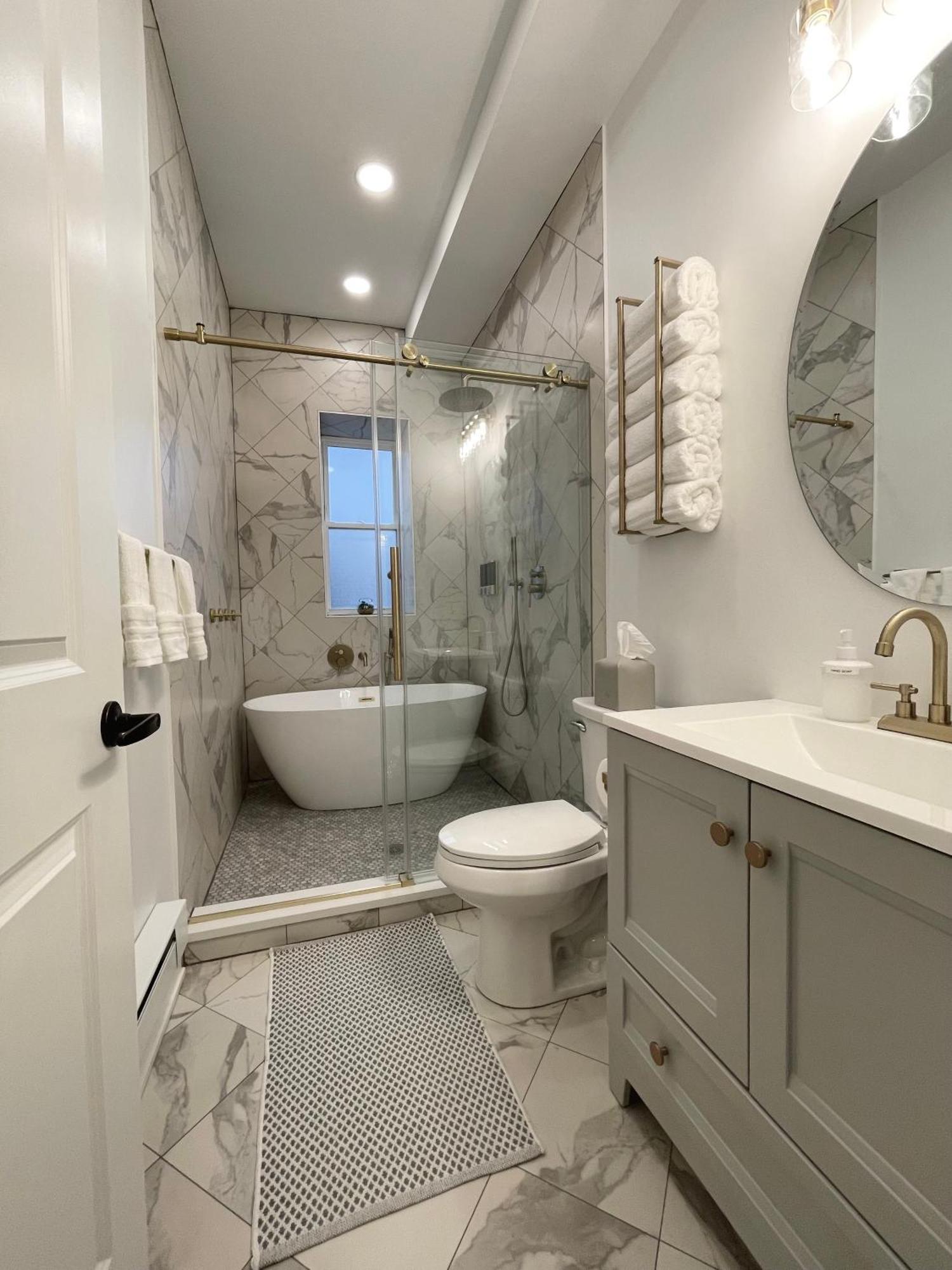 First Floor Condo In Chicago Bagian luar foto